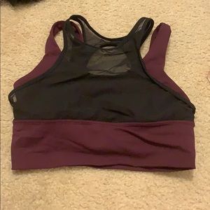 Lululemon sports bra